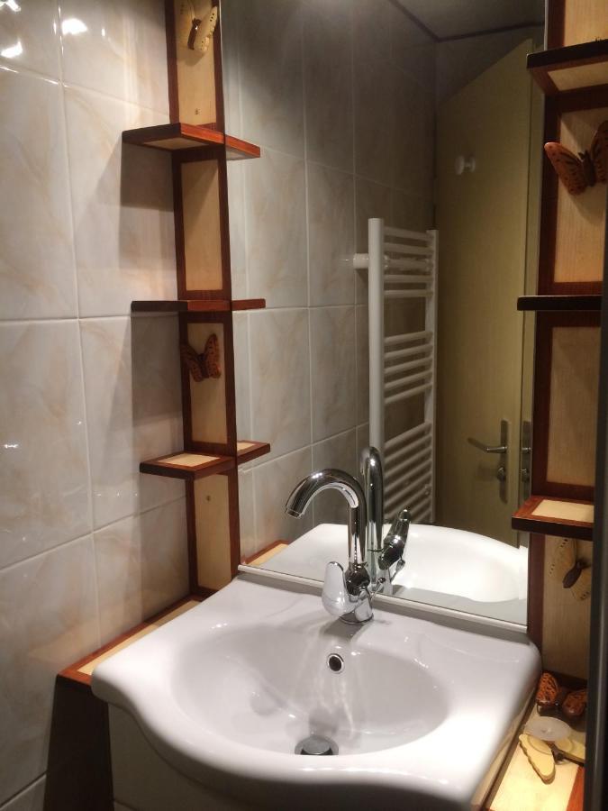 Studio Meuble A Allemont Luaran gambar